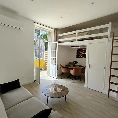 Mezzanine * Cannes