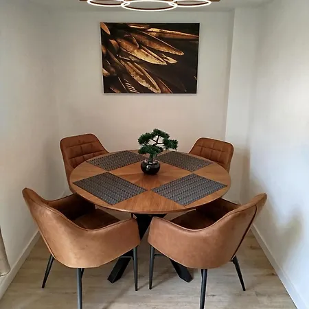 Lägenhet Mezzanine *